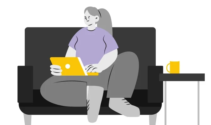Ilustração de uma mulher sentada no sofá utilizando o computador para aprender a distância
